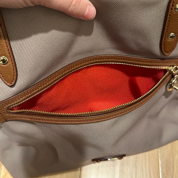 Unique Coach! - Picture 4 of 6